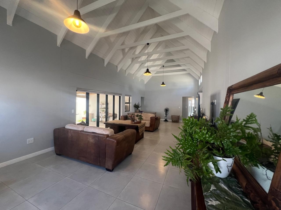 3 Bedroom Property for Sale in Jacobsbaai Western Cape